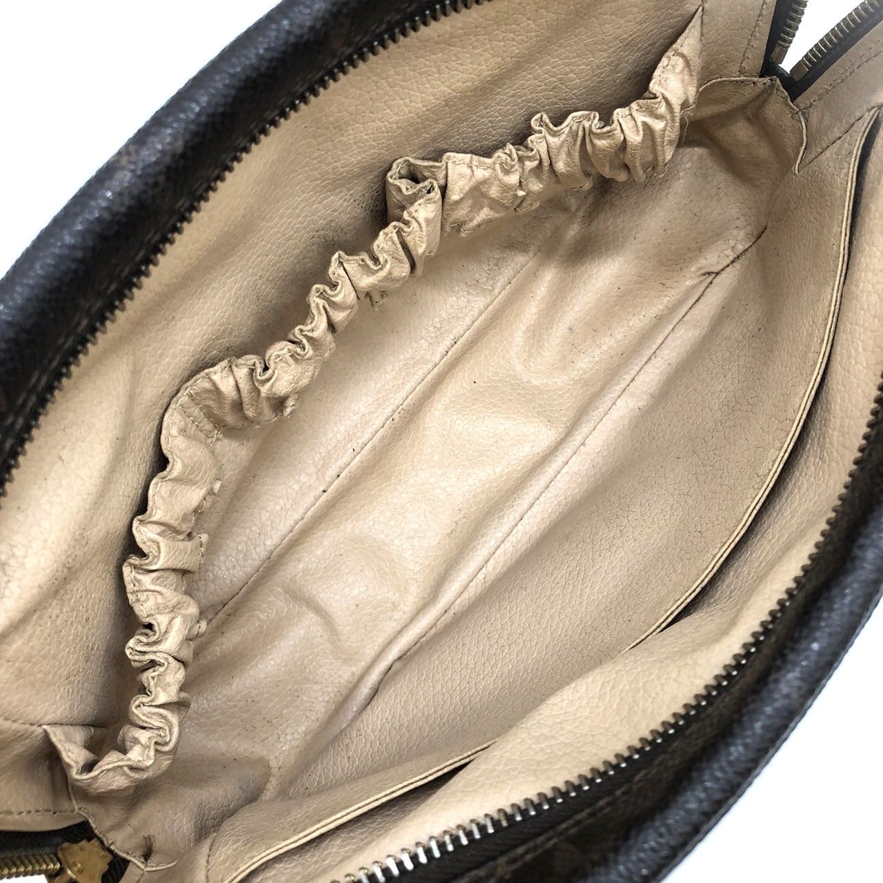 M47524 クラッチバッグ