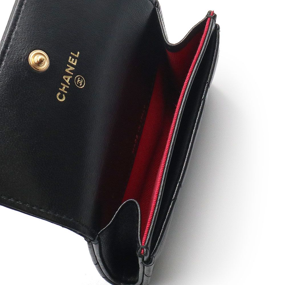 シャネル 19 ナインティーン マトラッセ フラップ カードケース 名刺