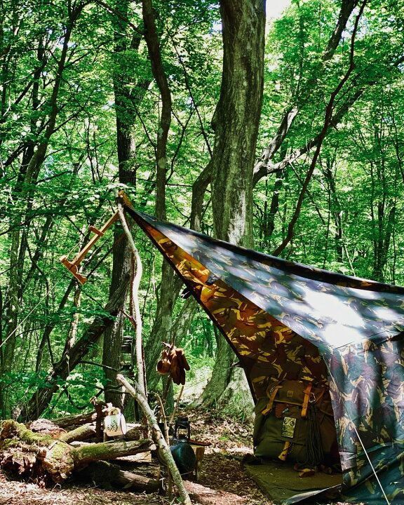ブッシュクラフトスペイン オイルスキン タープ 版 カモ柄 3x3m Bushcraft Spain カモフラージュ 軍幕 テント 無骨 キャンプ