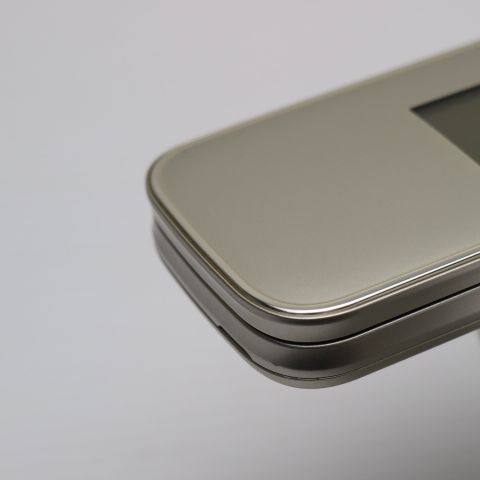 超美品 F-01G らくらくホン ベーシック4 ゴールド 即日発送 ガラケー