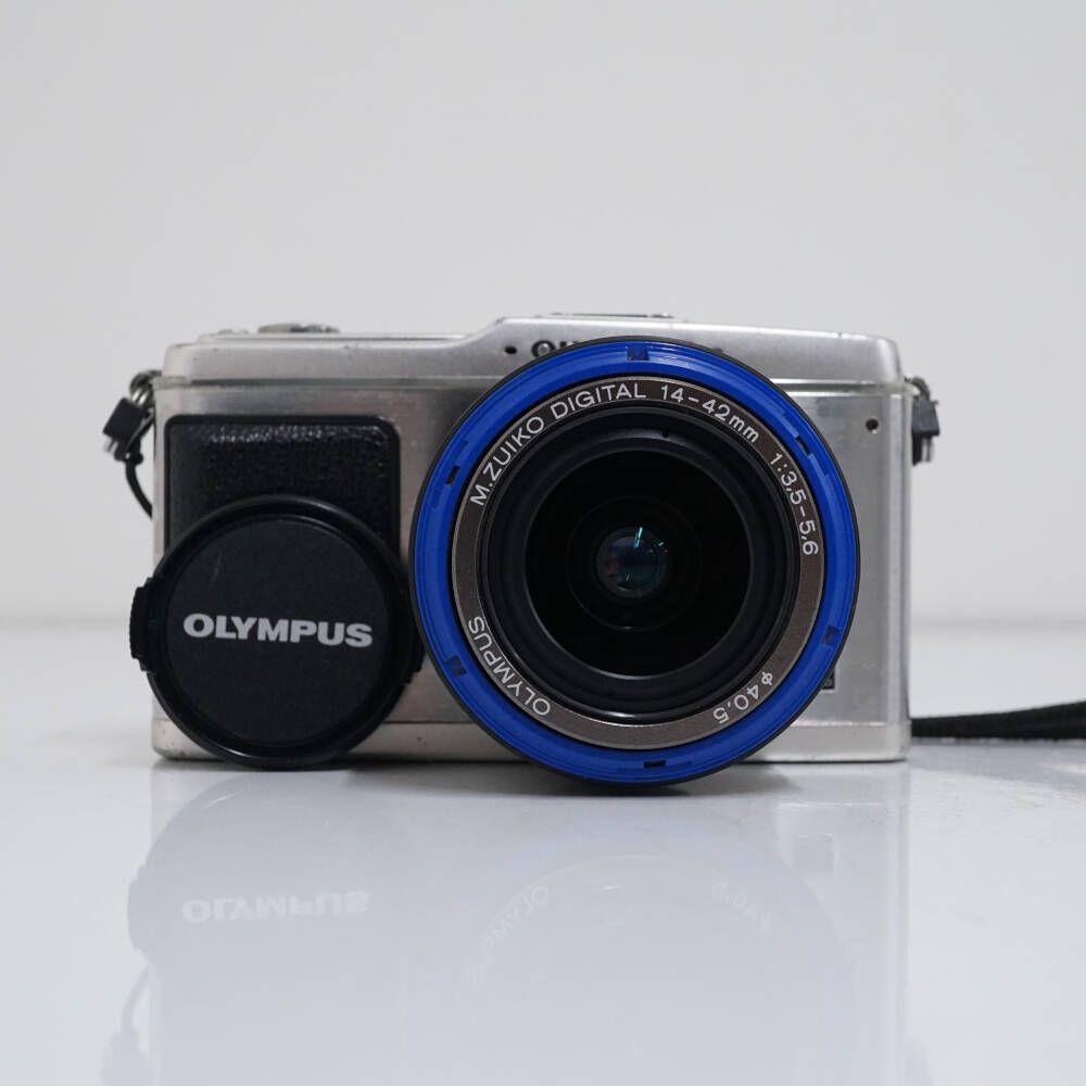 OLYMPUS ミラーレス一眼 14-42mmレンズ付き　e-p1 現状品 カメラ OLYMPUS E-P1 + M.ZUIKO DIGITAL ED 14-42mm F3.5-5.6 USED品