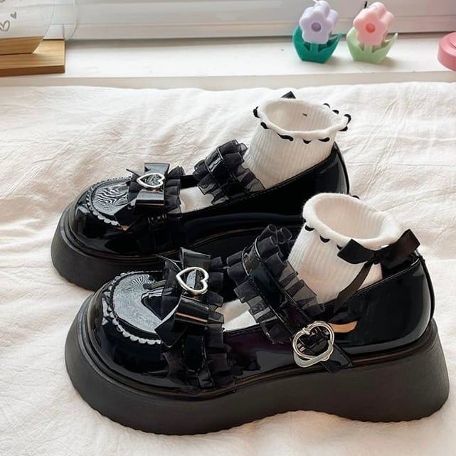 新品】スウィートガーリー♡ハートリボン＆レースストラップ