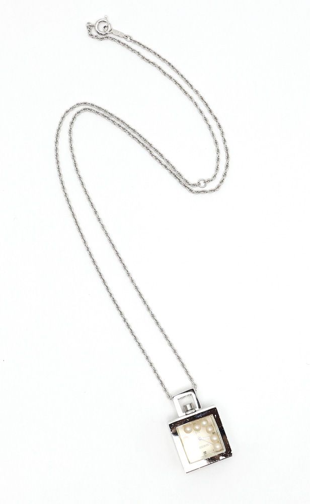 MIKIMOTO ペンダントウォッチ 未使用　ですがコード紐に劣化有 MIKIMOTO ペンダントウォッチ 未使用 ですがコード紐に劣化有 2025年