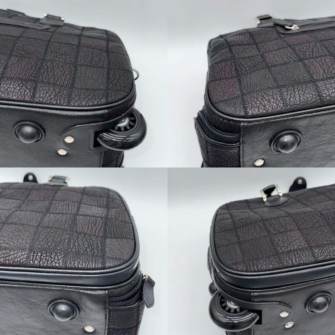 【極美品】SHARK SKIN ボストンバッグ トラベルバッグ 2way 黒色 極美品】SHARK SKIN ボストンバッグ トラベルバッグ 2way 黒色