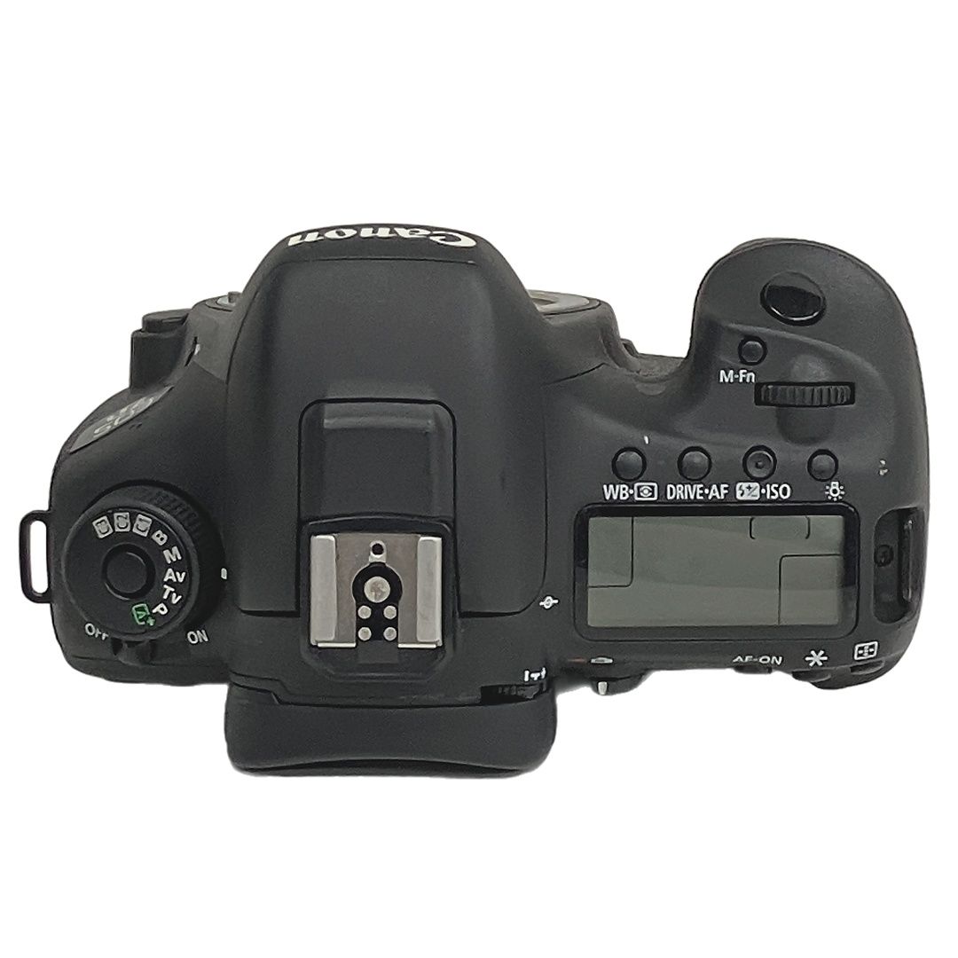 Canon - キャノン EOS 7D Mark II ボディ BG-E16 グリップ付 Canon BG-E16 Battery Grip for Canon EOS 7D Mark II Review