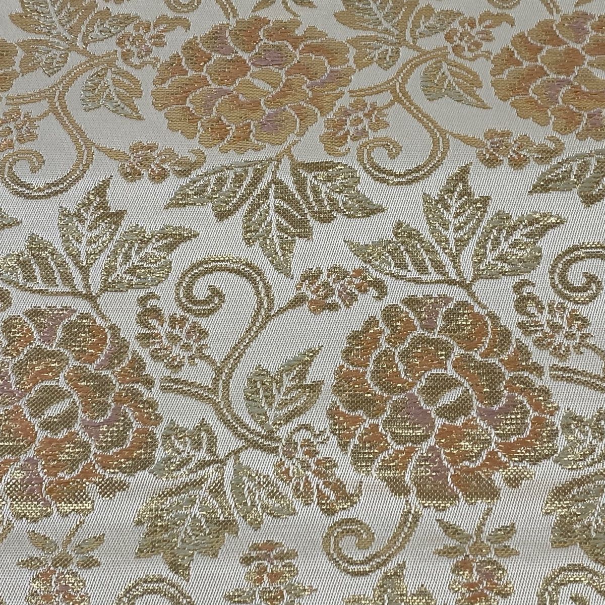 箔 刺繍