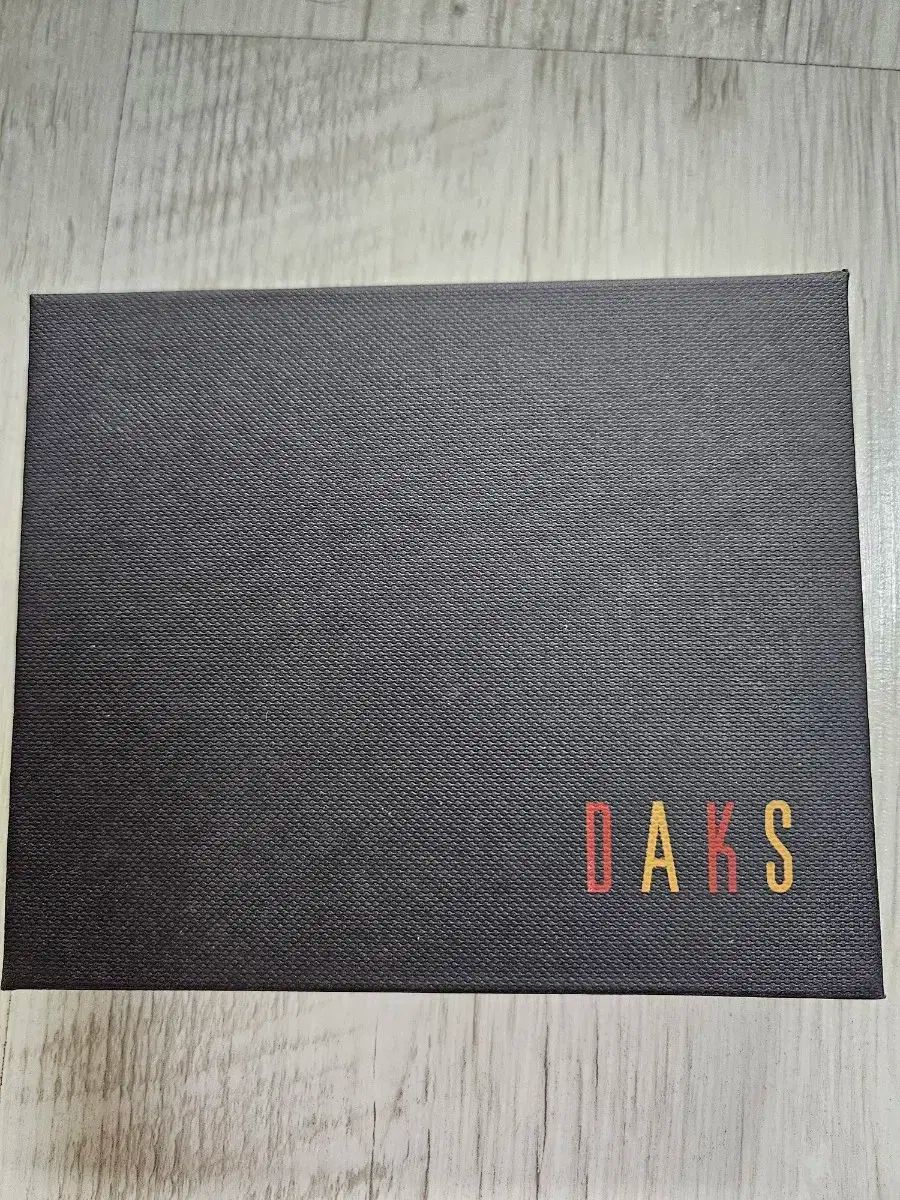 メンズ 二つ折り財布