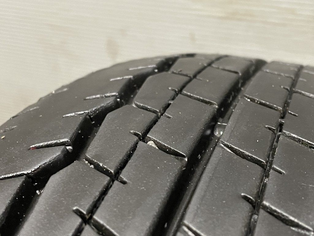 DUNLOP SP175N 195/80R15 107/105N LT 15インチ 夏タイヤ 4本 2021年製 バリ溝 キャラバン ハイエース等  (TB678) - メルカリ