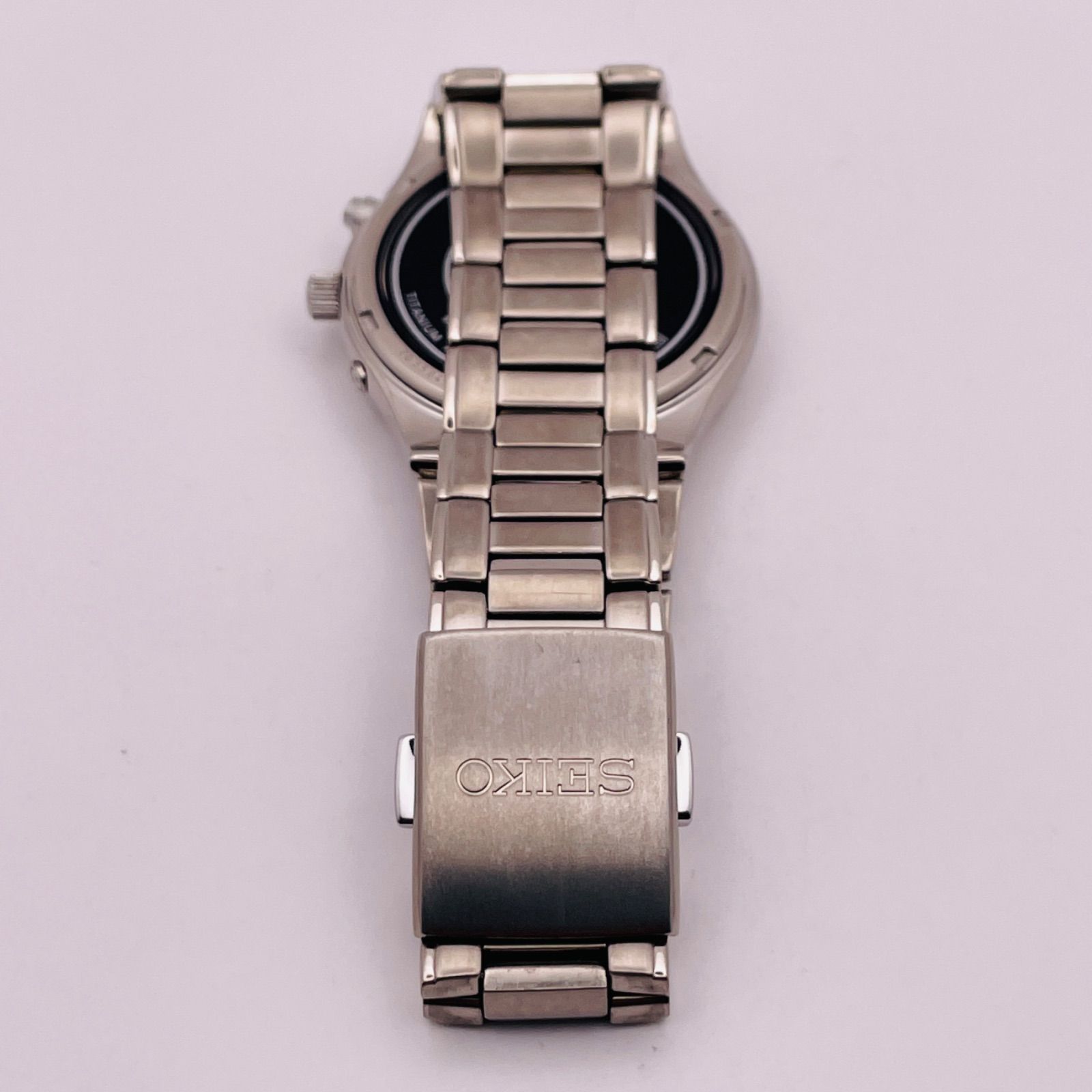 T630）希少! 美品【渡辺力氏デザイン】SEIKO セイコー 電波ソーラー 