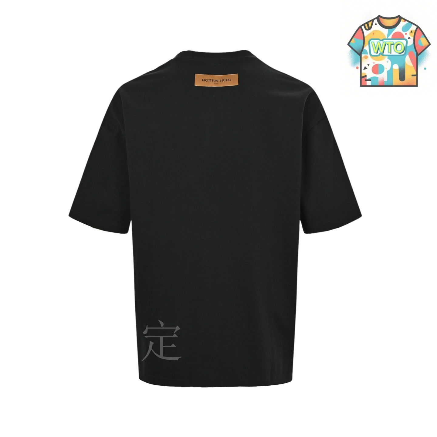 【胸元ロゴがお洒落】LOUIS VUITTON★Graphic Tシャツ カジュアル☆胸元のロゴがお洒落【LOUIS VUITTON】Tシャツ