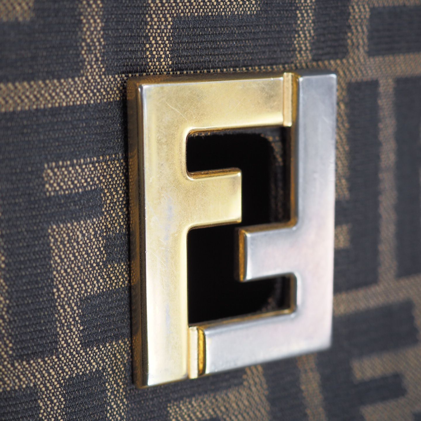オールドFENDI フェンディ ズッカ柄 ハンドバッグ FENDI ズッカ柄ハンドバッグ