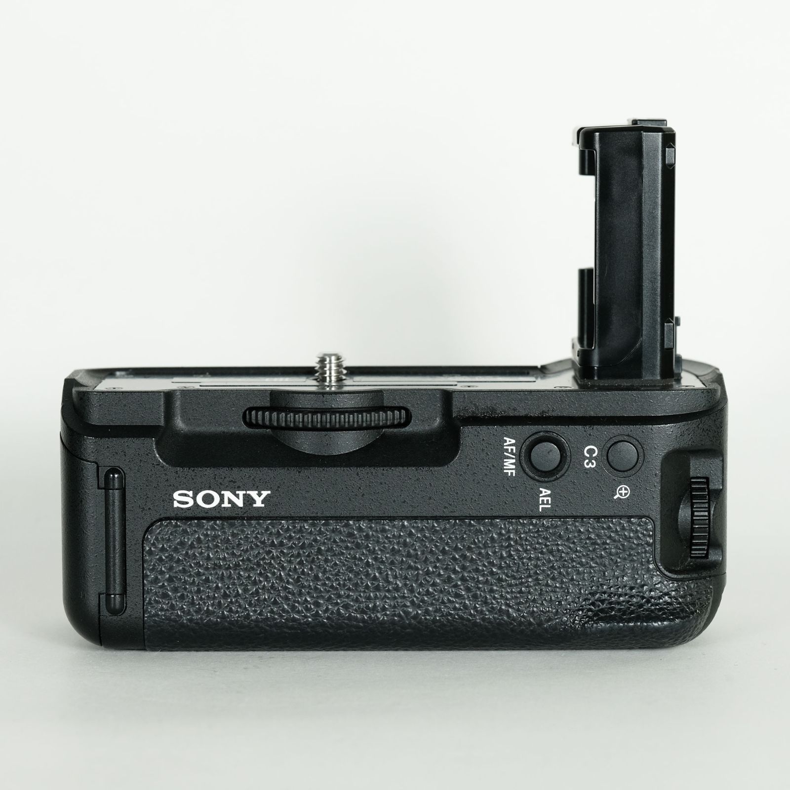 良品｜バッテリー4個・別売りチャージャー・バッテリーグリップ
