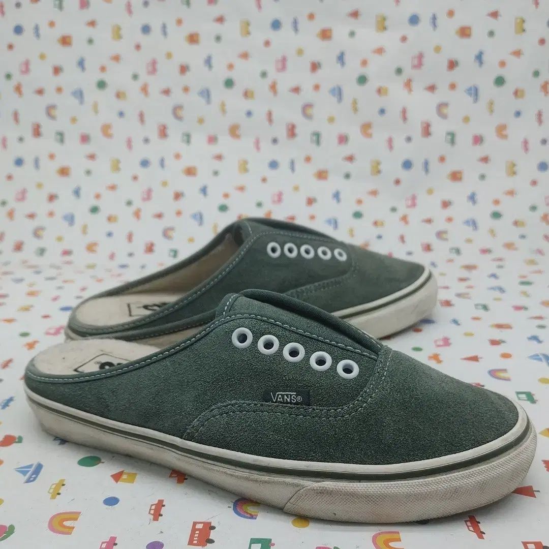 VANS(バンズ) ライニングファー ミュール 250_