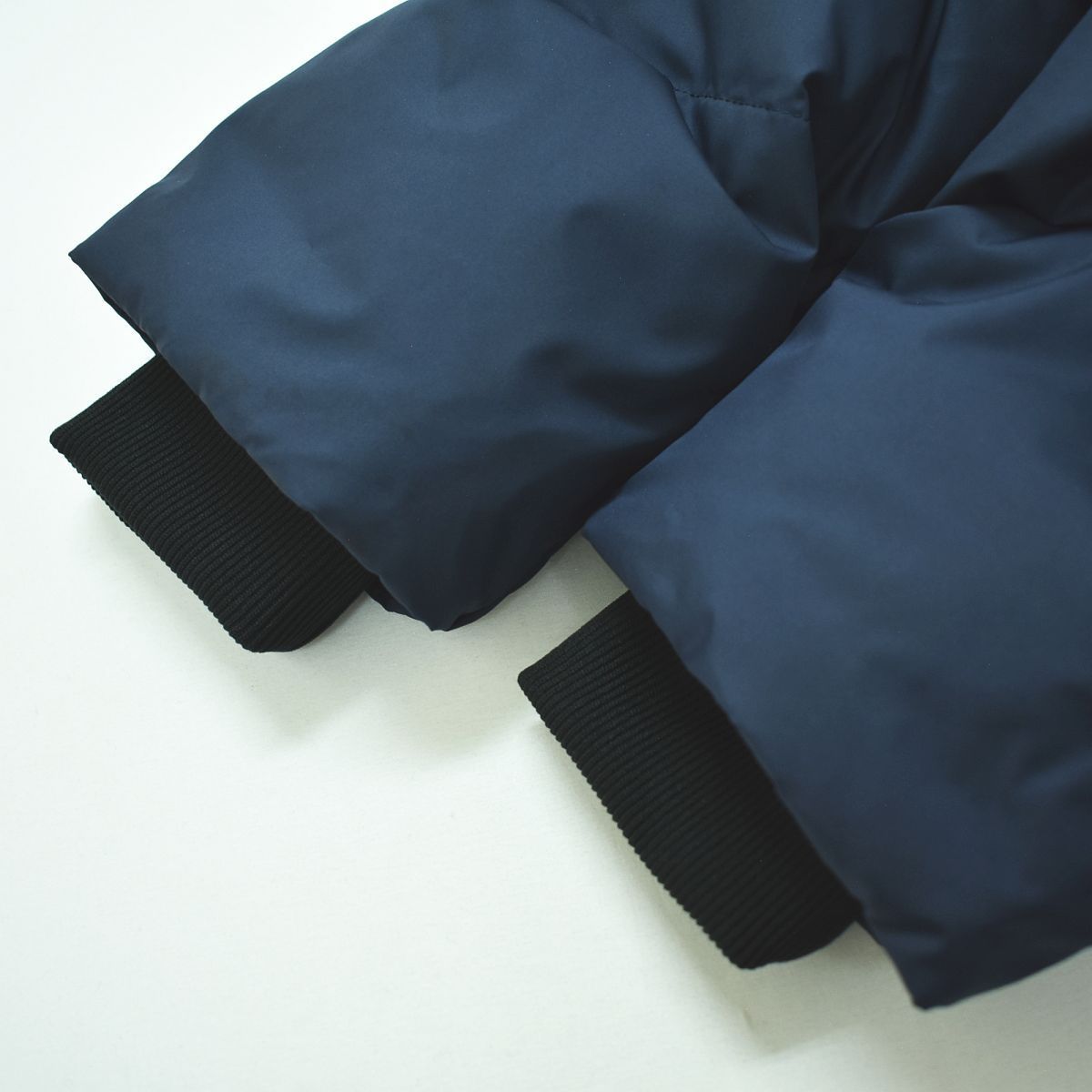 デサント製 アンブロ UMBRO 正則学園高校 サッカー部 ダウン ベンチ