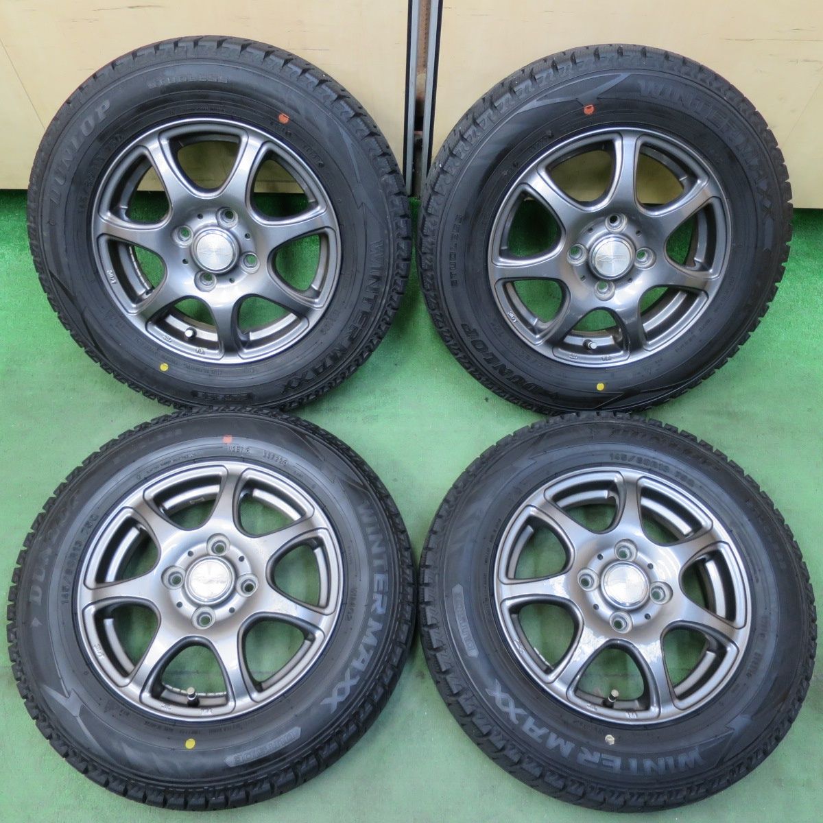 215/65R16 スタッドレス 22年 ウィンターマックス03 バリ溝！ 【公式通販】