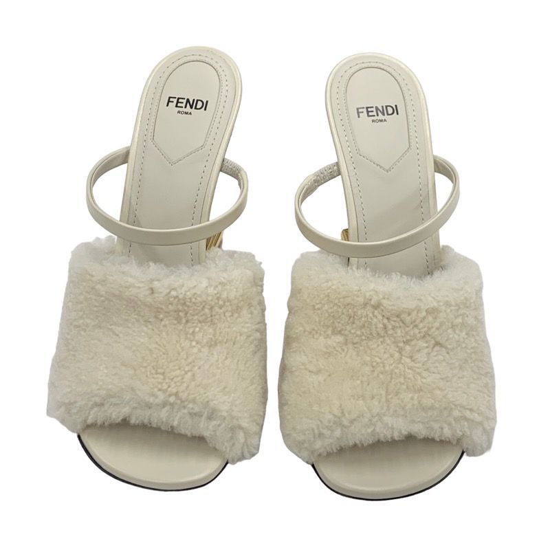 未使用 フェンディ FENDI ファースト サンダル ミュール パーティー 