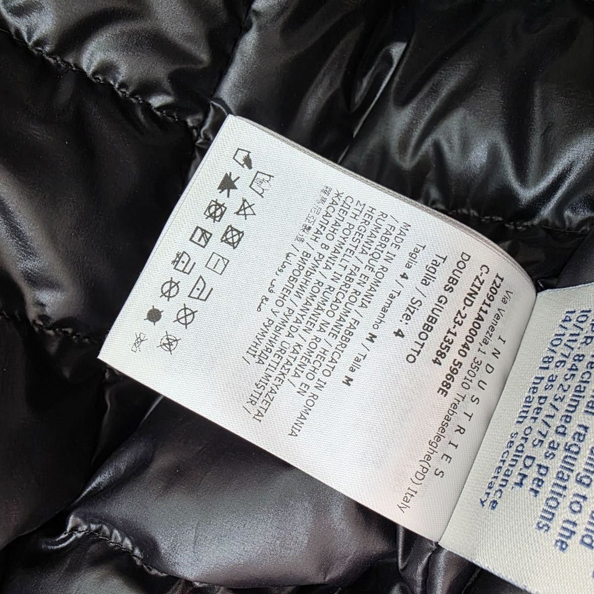 ☆23年製 MONCLER (モンクレール) DOUBS ダブルス 薄手 ライト ダウン 
