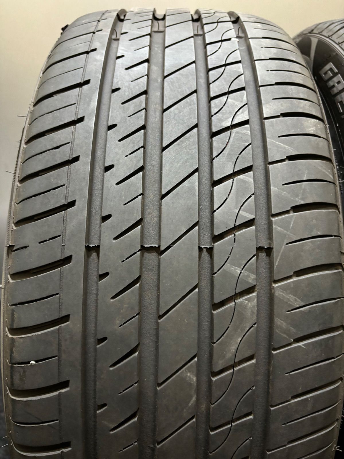★245/40ZR20 GRENLANDER/L-ZEAL56 23年製 WALD BALCAS B11C 20インチ 9.5J +35 ...