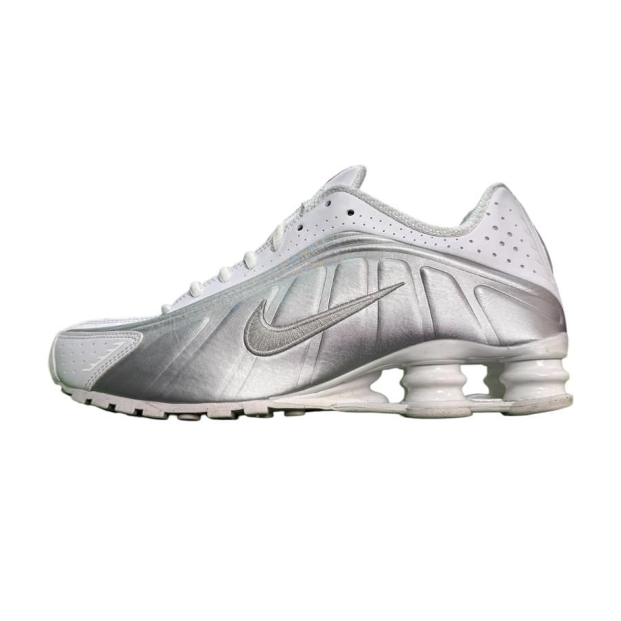 NIKE★ナイキシャブスR4 ホワイト/ブライトクリムソン 4/13発売！ナイキ ショックス R4 “ホワイト/メタリックシルバー