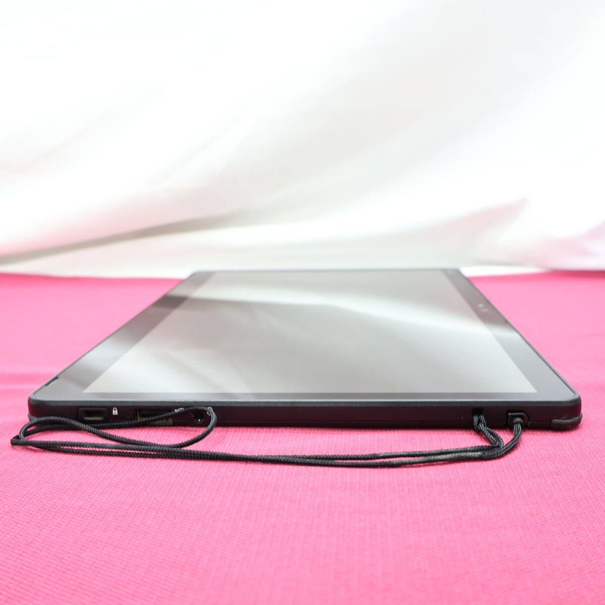 ☆超美品 高性能7世代i3！SSD128GB☆Q738/SE Core i3-7130U