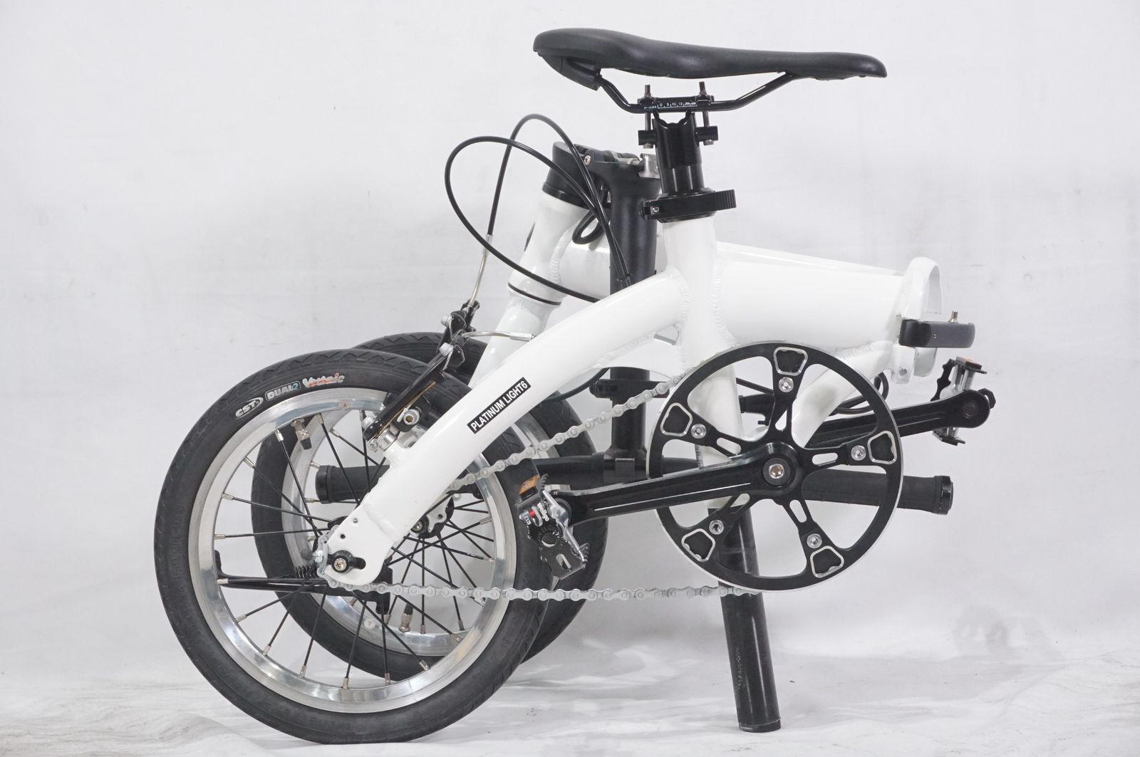 RENAULT ルノー PLATINUM LIGHT 6 ホワイト 折り畳み 楽天市場】旅にで