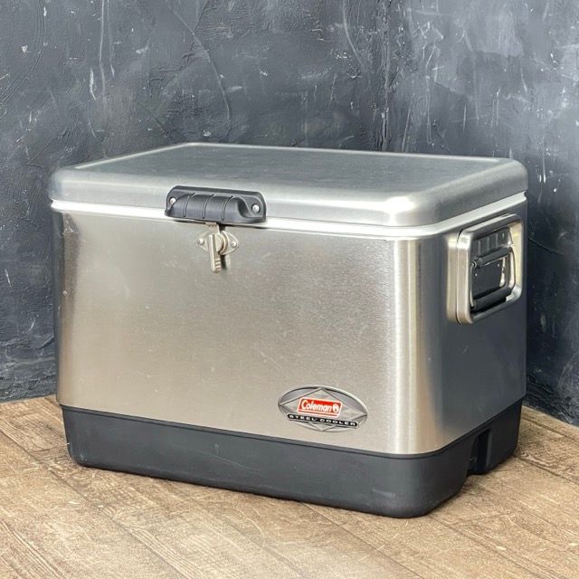 新品未使用 コールマン steel スチール クーラーボックス シルバー スチールベルトクーラー（ミッドナイト）｜Colemanの名作に