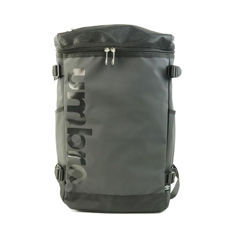 【特価商品】[アンブロ] スクエアリュック 28L 撥水(70570-001/ブラック)