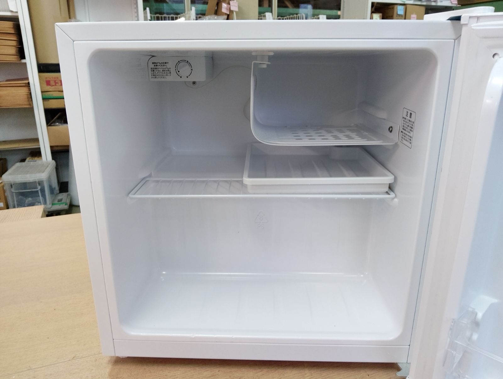 中古品】Haier・ハイアール 電気冷蔵庫 40L 型式：JR-40KR 年式：2021 