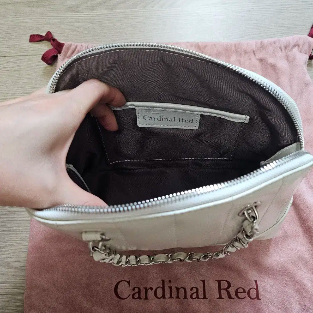 Red カーディナルレッド