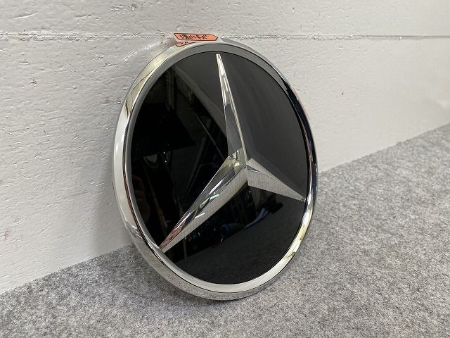 !GLCクラス W253 C253 X253 純正 フロント エンブレム オーナメント ディストロニック A000 888 05 00 ブラック ベンツ 144621