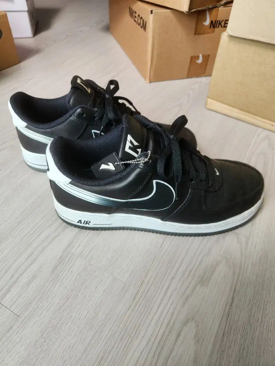 NIKE(ナイキ) エアフォース 1 コリン カエペニック 265