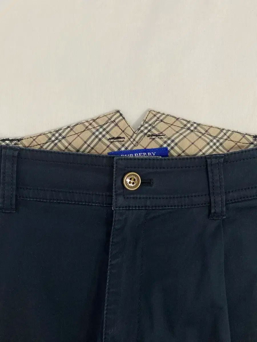 ブルーレーベル　ネイビー　36 BLUE LABEL CRESTBRIDGE(ブルーレーベル・クレストブリッジ) の
