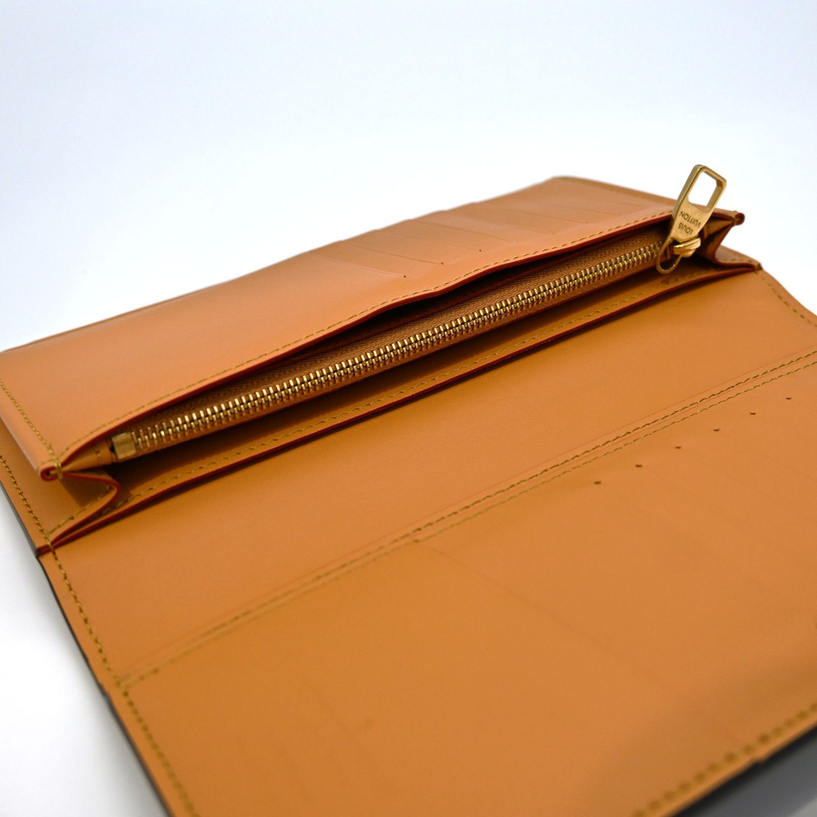 M11706 LOUIS VUITTON ルイヴィトン モノグラムダスト ポルトフォイユ 