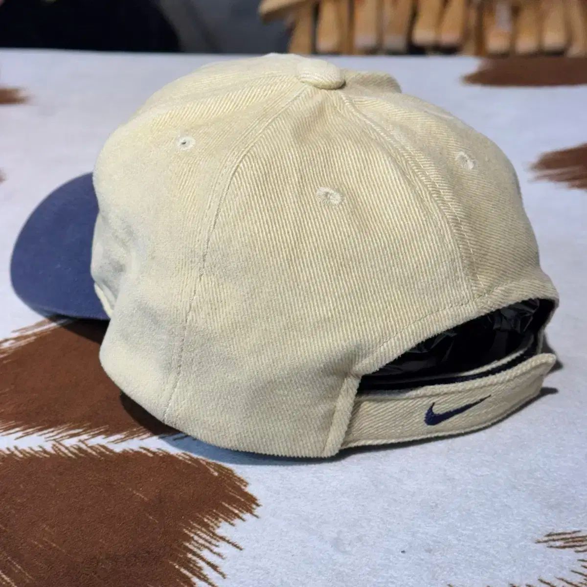 ベースボールキャップ