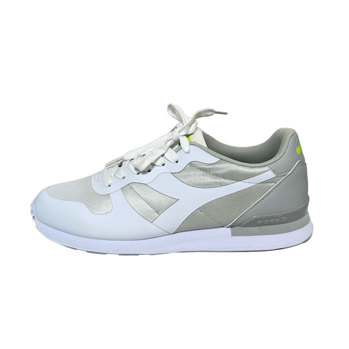 新品未使用箱付ディアドラdiadoraスニーカー27センチ DIADORA(ディアドラ) スニーカー 27 メンズ新品同様 - グレー×白