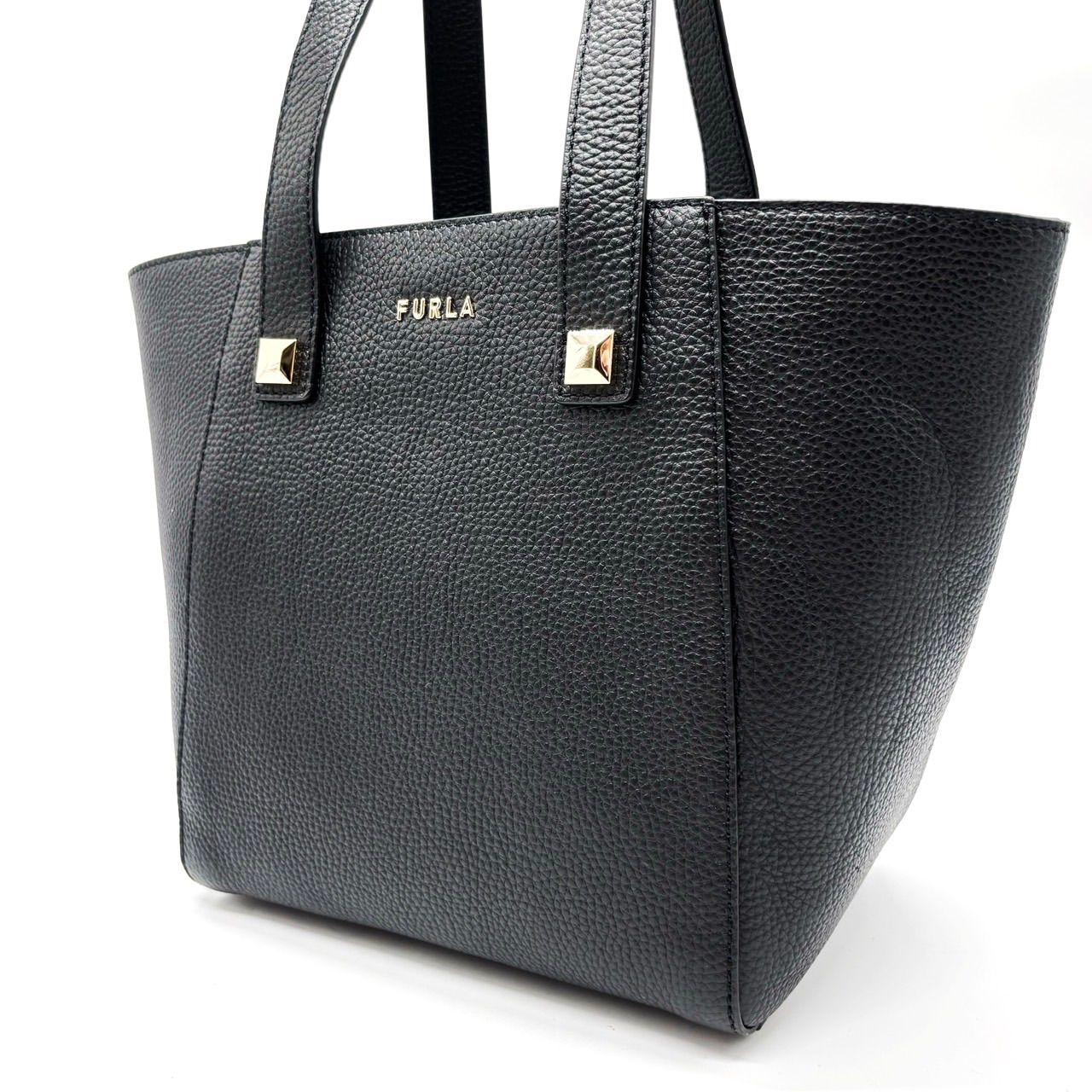 ✨良品✨ FURLA フルラ トートバッグ ハンドバッグ ロゴ型押し 
