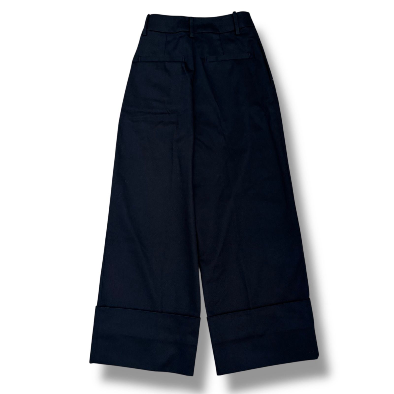 ◻︎ STUDIOUS タックワイドパンツ