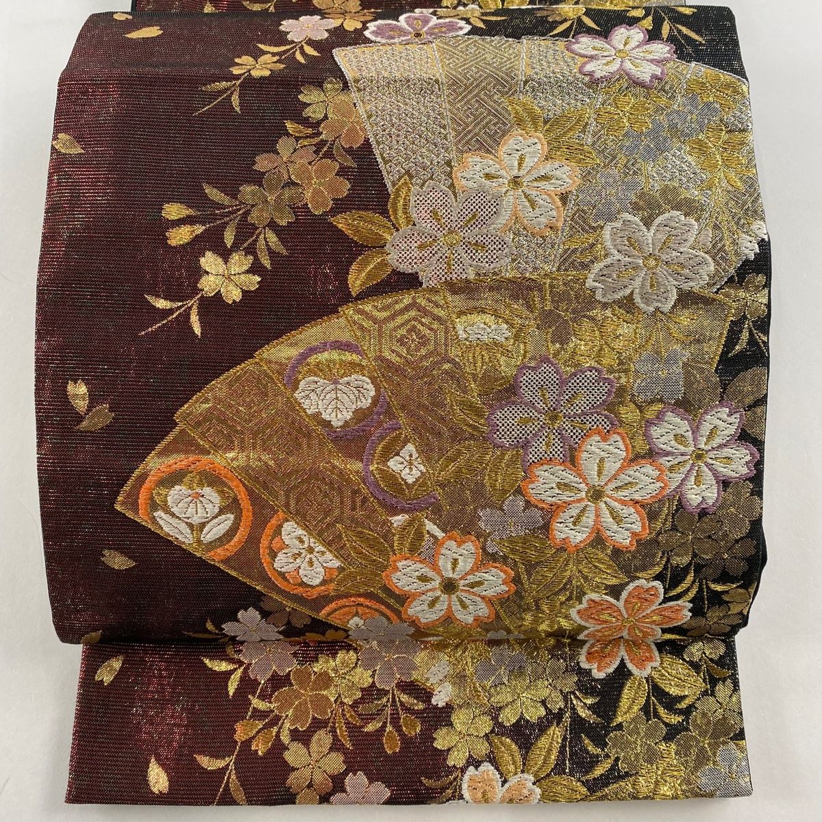 袋帯 秀品 扇 枝垂れ桜 刺繍 金銀糸 赤 六通 正絹 【中古】 - メルカリ