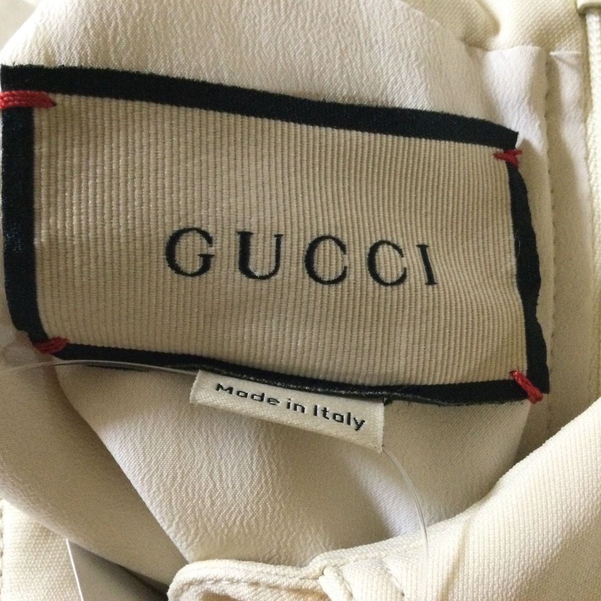 GUCCI(グッチ) ワンピース サイズ36 S レディース - 661672 ZAD88 アイボリー レギュラーカラー/半袖/ひざ丈/ダブルG -  メルカリ