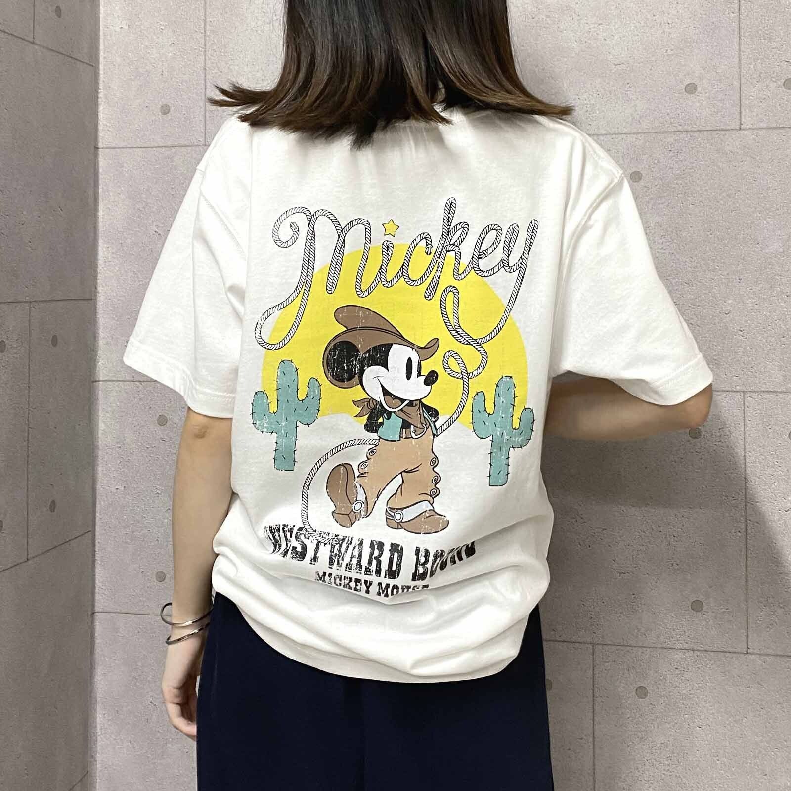【新品未使用】ディズニー スピリットジャージ　ミッキーマウスTシャツ 待望のXL！ストアでGETしたミッキースピリットジャージー