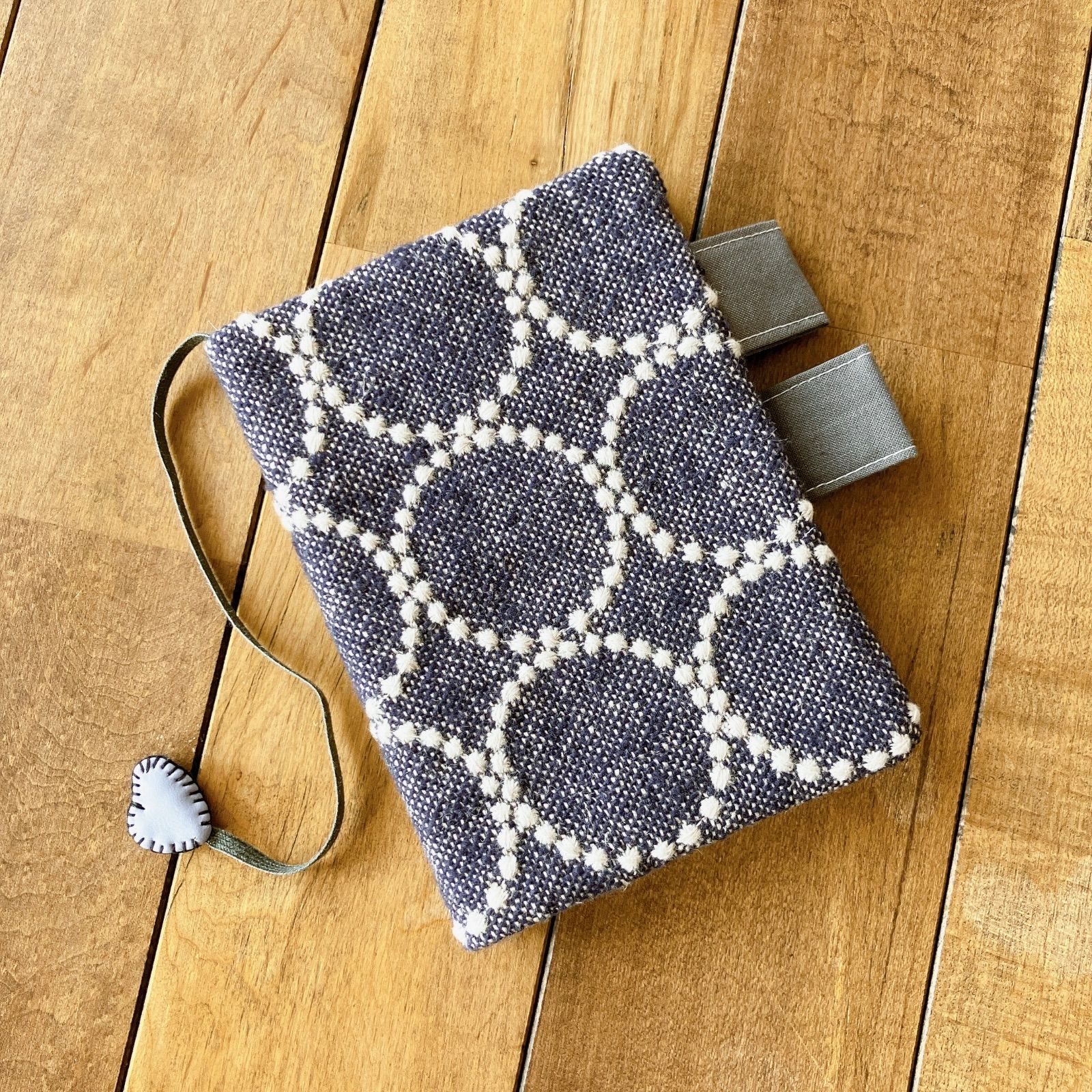 ②ほぼ日手帳カバー 手帳カバー ブックカバー ミナペルホネン