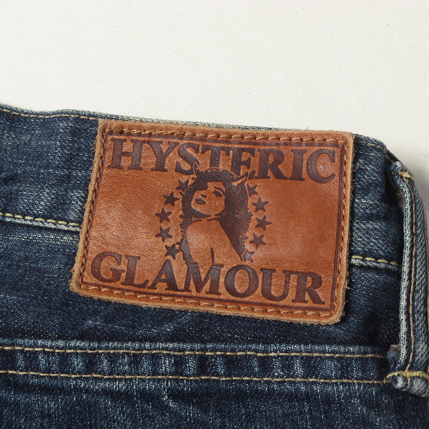 HYSTERIC GLAMOUR ヒステリックグラマー パンツ サイズ:32 00s ヴィンテージ ダメージ加工 ストレート スタッズ デニムパンツ ボタンフライ インディゴ 日本製 ボトムス ジーンズ ジーパン【メンズ】