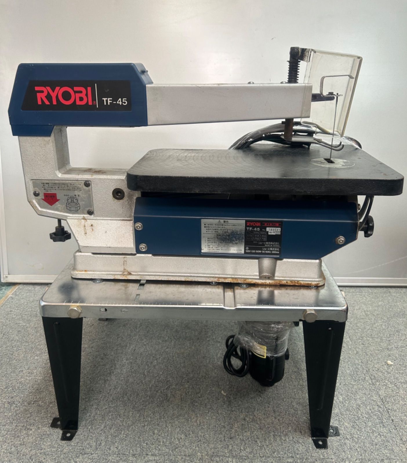 トップシークレット リョービ(RYOBI) 卓上糸ノコ盤 TF-5400 676329A