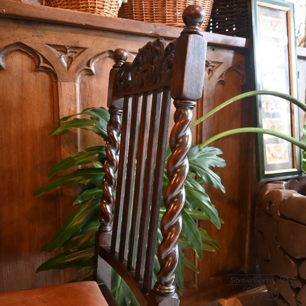 バーリーシュガーツイスト 木彫刻