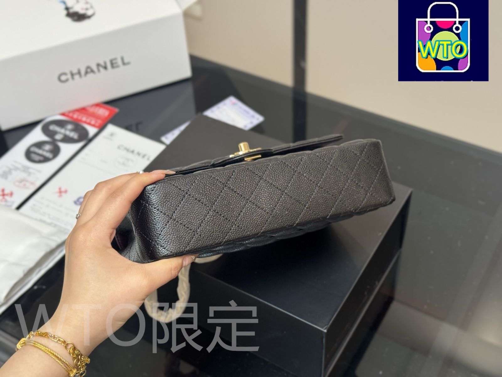今日特価】CHANEL CF 25cm トップグレード サーモンレザー
