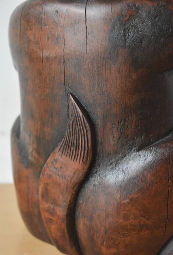 招き猫置物 竹根彫刻ダークブラウン 竹製 猫の彫刻 招き猫置物 竹根