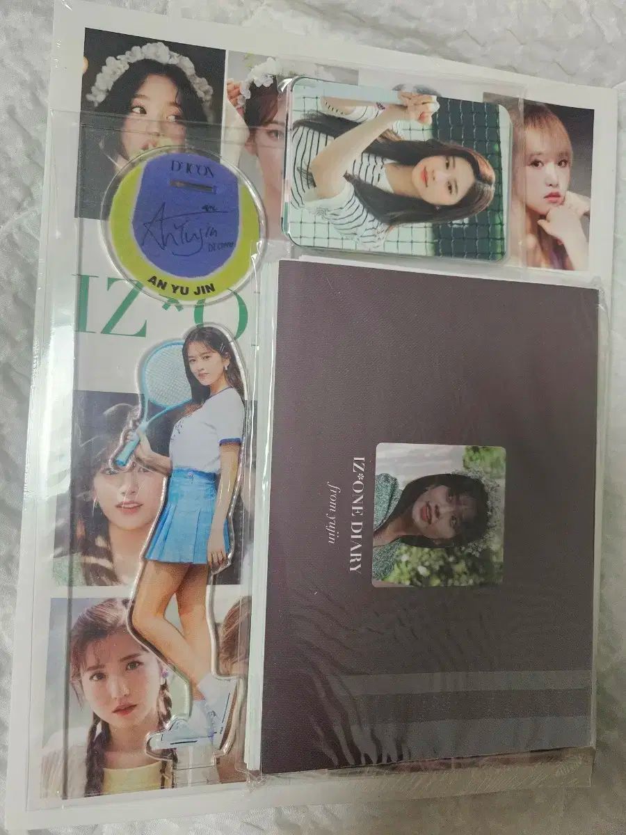 IZ ONE アイズワン アン ユジン AN YUJIN DICON D ICON 写真集