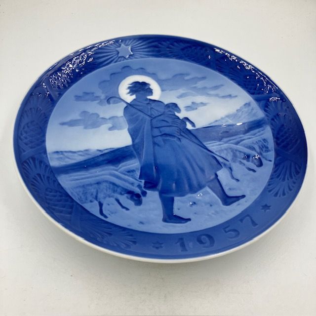 ロイヤルコペンハーゲン・イヤープレート1957年 【公式通販】