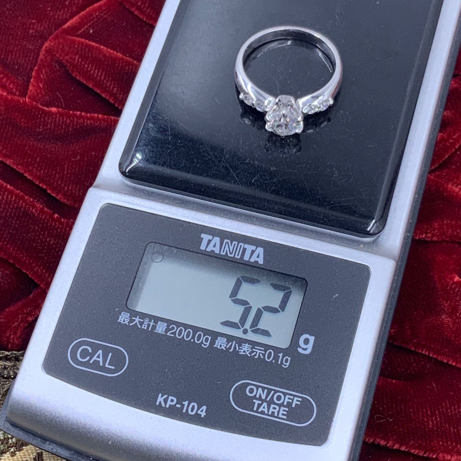 Pt900 プラチナ900 ダイヤモンドリング 1ct UP 5.2g 鑑定書付 - メルカリ