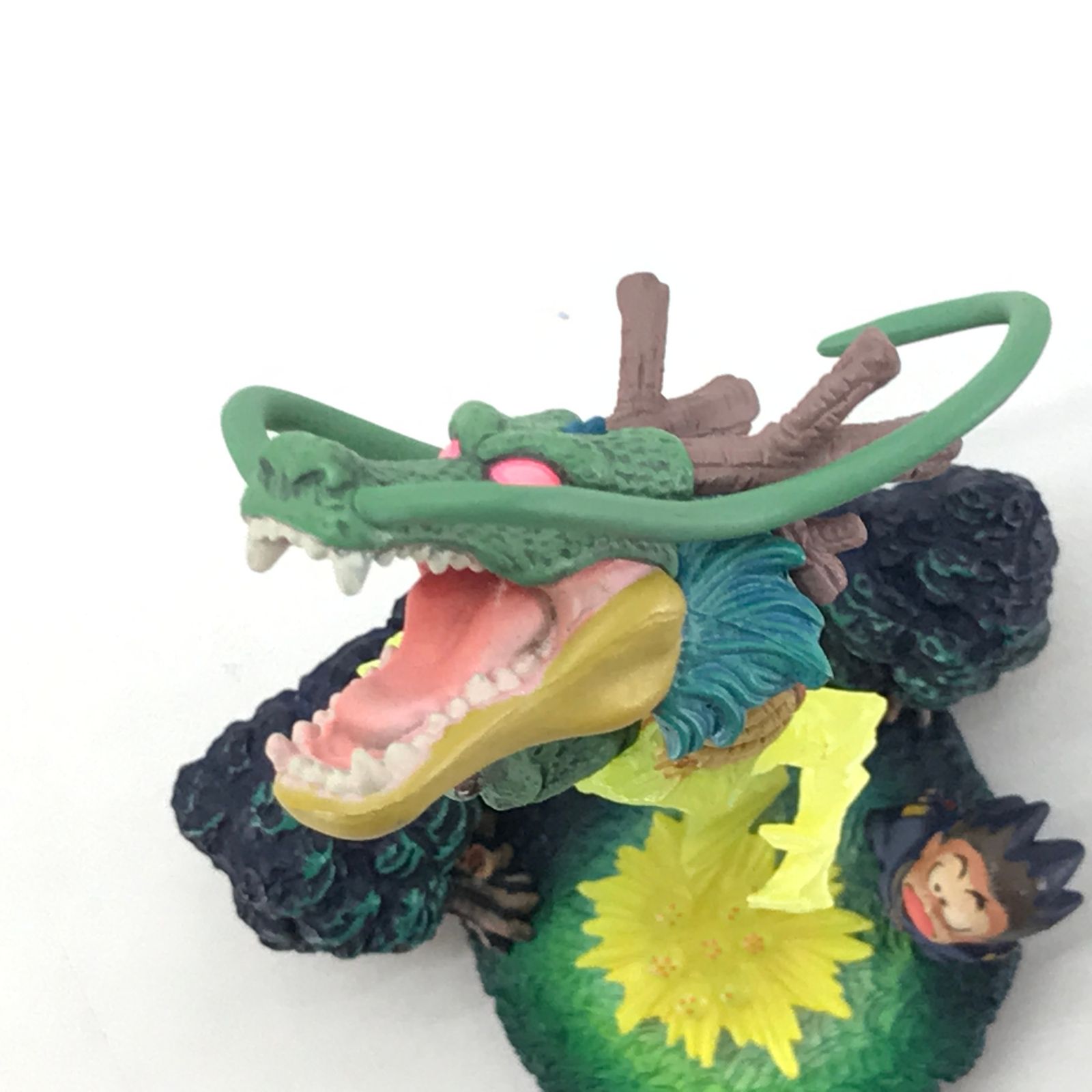 ○メガハウス トレーディングフィギュア 孫悟空＆神龍 彩色バージョン